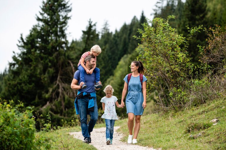 Hiking in the Salzkammergut around Gosau