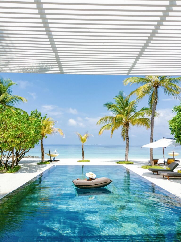 Private infinity pool of an Island Villa beside the beach at Cheval Blanc Randheli