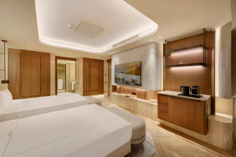 Family Suite second room at Regnum The Crown