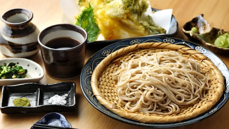 Soba noodles and tempura at SOBAROKU, RISONARE Yatsugatake