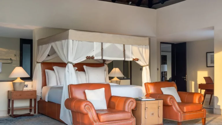 Public lounge seating area at Four Seasons Safari Lodge Serengeti