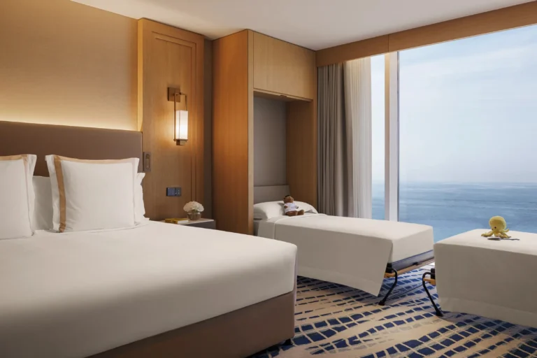 Jumeirah Beach Hotel Dubai ocean deluxe room with sea view