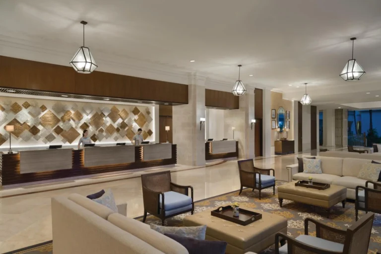 The hotel lobby and reception lounge at Shangri-La Mactan, Cebu