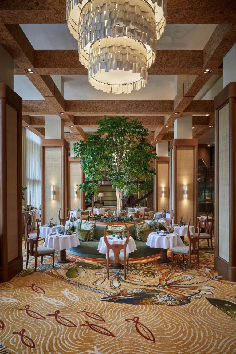 ROOI restaurant dining area