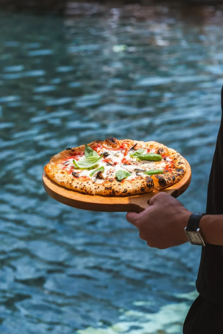 Isola poolside restaurant setting