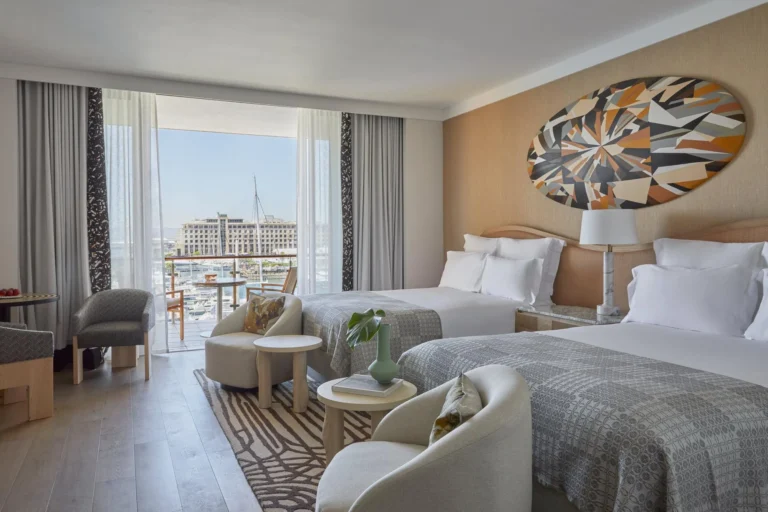 Harbour-facing room with queen beds