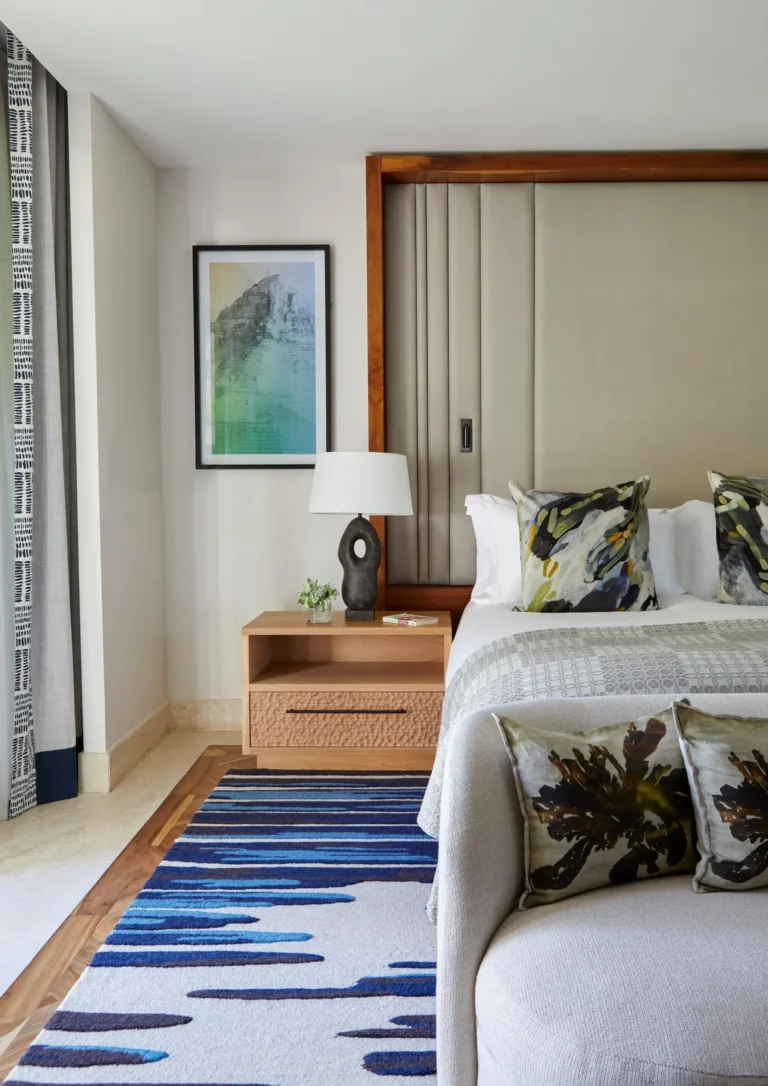 Island Superior King bedroom
