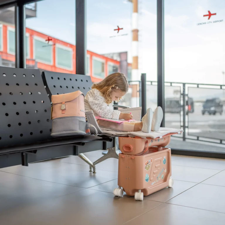 Stokke JetKids BedBox in Hazy Lilac — ride-on suitcase for children