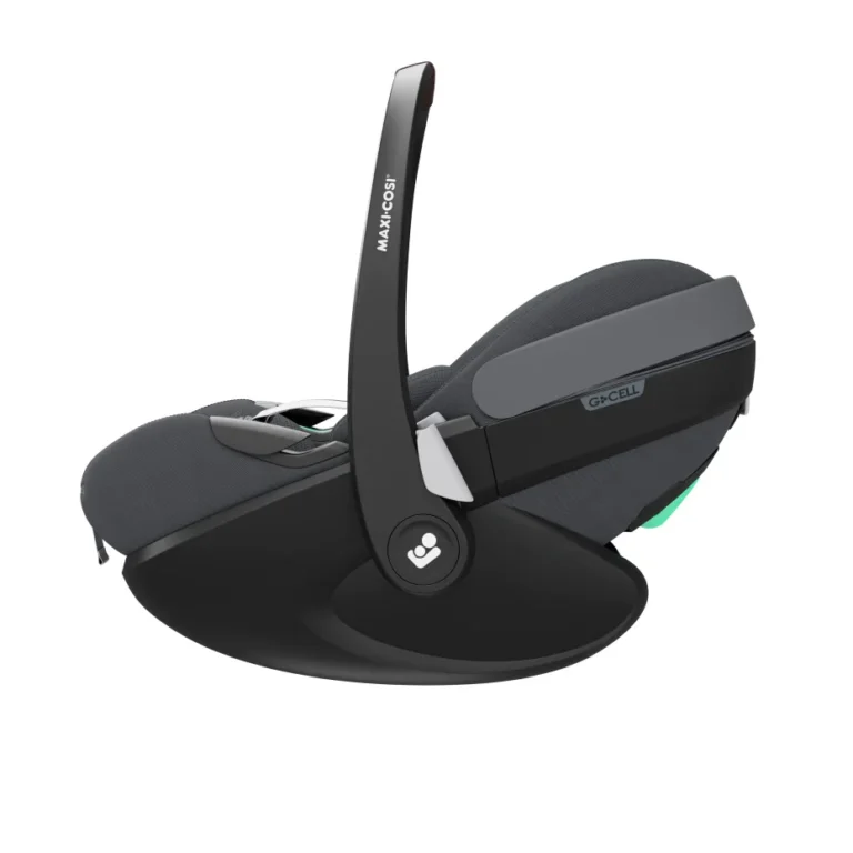Side profile of the Maxi-Cosi Pebble 360 Pro² with its carry handle raised