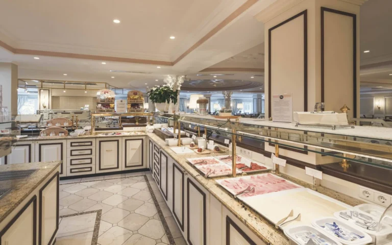 Restaurant at Cavallino Bianco Family Spa Grand Hotel
