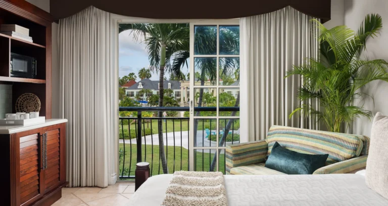 French Village Luxury Room King