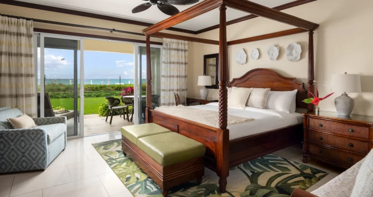 Italian Village Oceanfront Walkout Concierge Family Suite with Kids Room