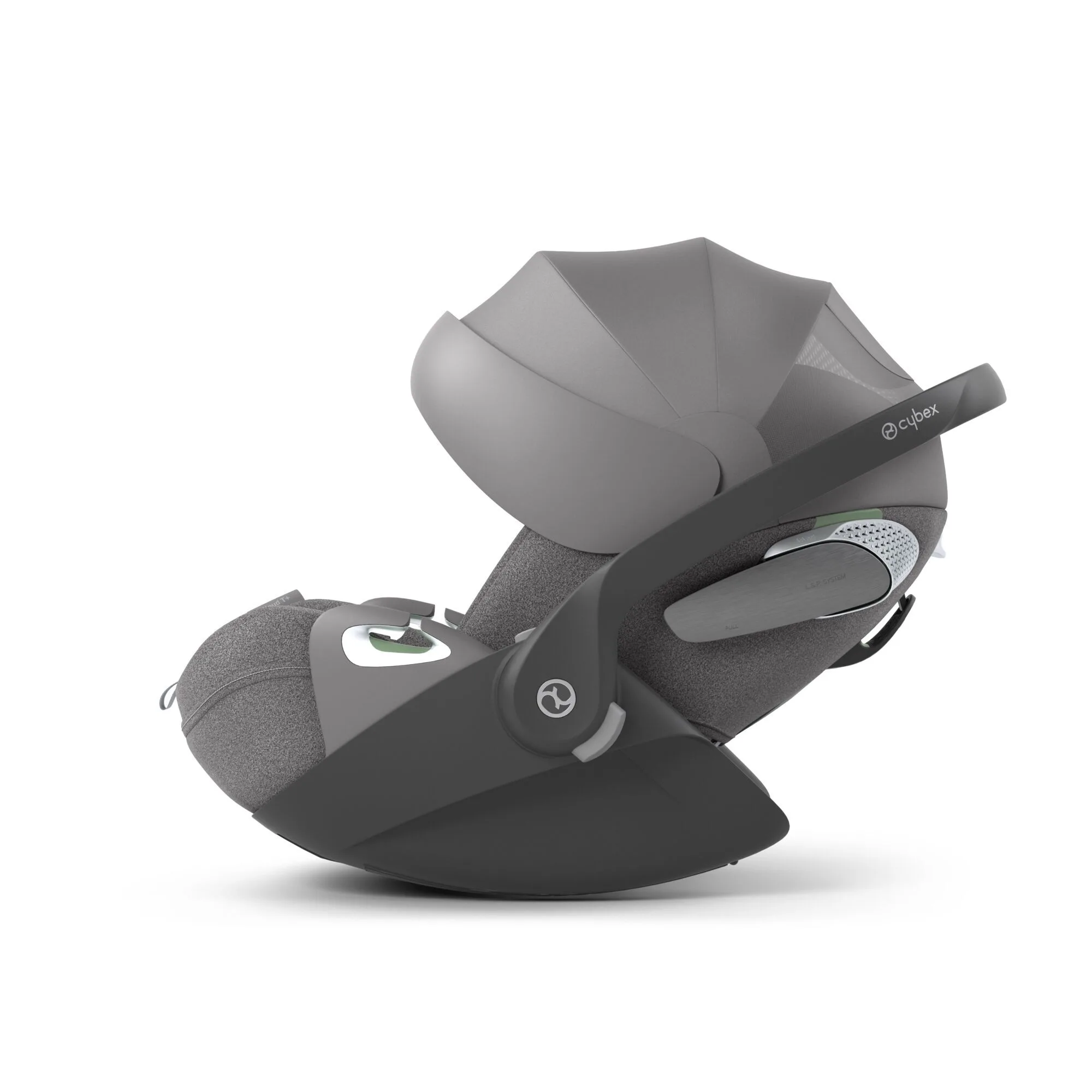 Cybex Cloud T i-Size with canopy extended for outdoor use