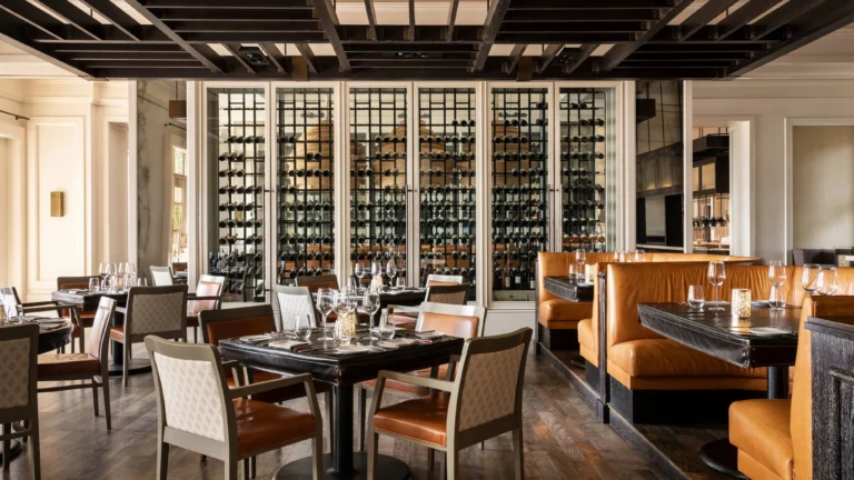 Seven restaurant interior